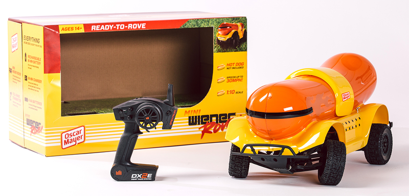 Illustration for article titled Oscar Mayer Now Sells an RC Weinermobile So You Can Be a Gifting Hero